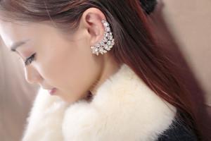 crystal-cartilage-ear-cuff-earrings